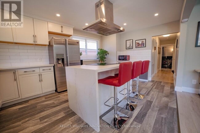 property at 192 Glen Rd