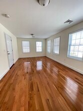 82 Forest Ave in Pawtucket, RI - Building Photo - Building Photo