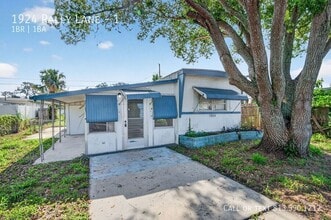 1924 Rally Ln in Holiday, FL - Building Photo - Building Photo