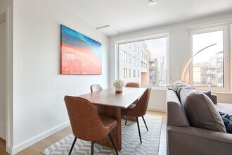 1b Marshall Dr, Unit SI FL3-ID1041920P in Hoboken, NJ - Building Photo - Building Photo