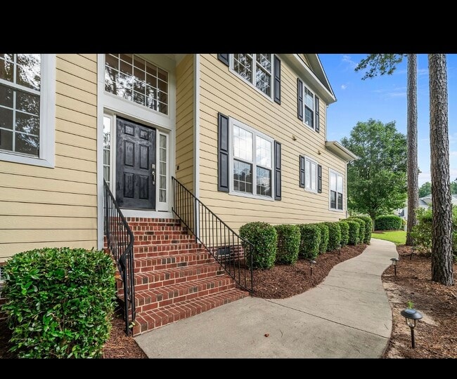94 Pine Hawk Dr in Spring Lake, NC - Building Photo - Building Photo