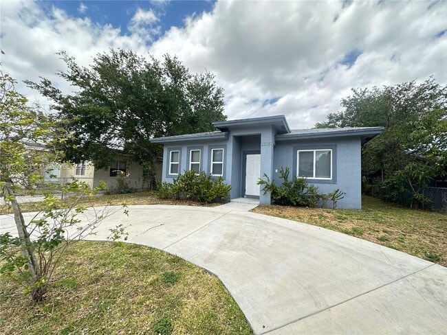 property at 2305 NW 6th Pl