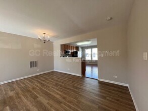 2452 Emily Ln in Elgin, IL - Building Photo - Building Photo