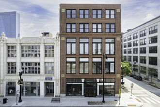 2255 S Michigan Ave in Chicago, IL - Building Photo - Building Photo