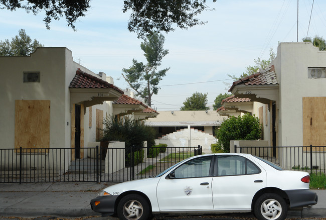 864 N Arrowhead Ave in San Bernardino, CA - Building Photo - Building Photo