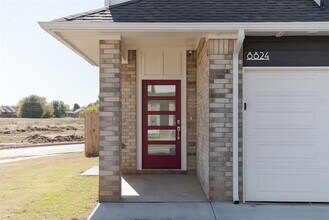 8912 NW 109th St in Oklahoma City, OK - Building Photo - Building Photo