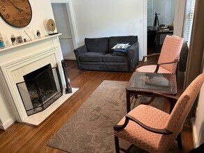 127 Victory Dr SE in Marietta, GA - Building Photo - Building Photo