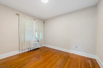 235 Prospect St in Dover, NJ - Building Photo - Building Photo