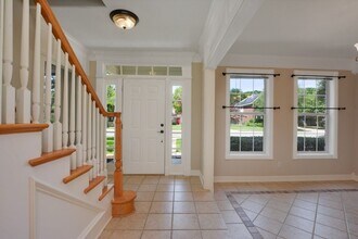 701 Oaklands Dr in Round Rock, TX - Building Photo - Building Photo