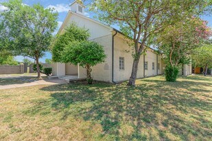 2602 Kings Rd, Unit b in Dallas, TX - Building Photo