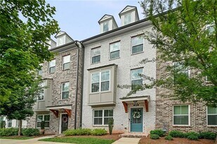 843 Angora Aly in Scottdale, GA - Building Photo