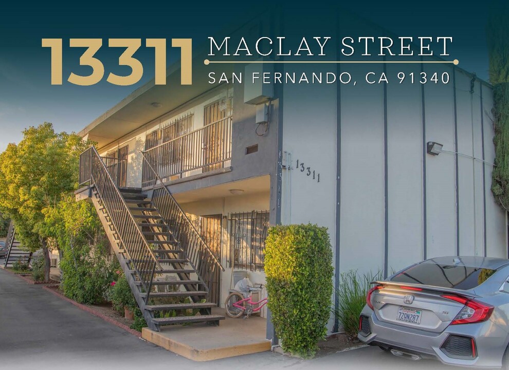 Maclay Apartments in San Fernando, CA - Building Photo