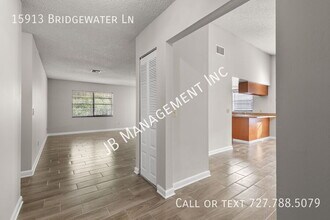 15913 Bridgewater Ln in Tampa, FL - Building Photo - Building Photo
