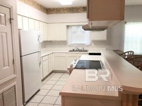501 Cotton Creek Dr in Gulf Shores, AL - Building Photo - Building Photo