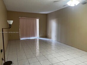 10851 SW 2nd St in Miami, FL - Building Photo - Building Photo