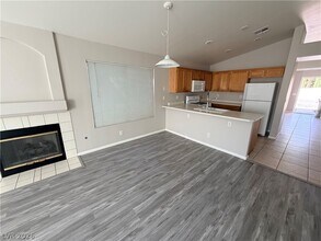 765 Donelle Ave in Las Vegas, NV - Building Photo - Building Photo