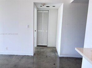 400 South Pointe Dr in Miami Beach, FL - Building Photo - Building Photo