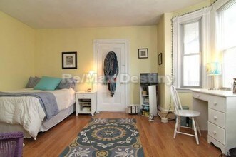 273 Cardinal Medeiros Ave-Unit -2 in Cambridge, MA - Building Photo - Building Photo