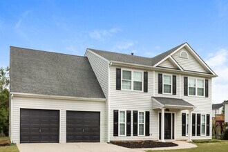 10841 Paladin Dr in Hampton, GA - Foto de edificio - Building Photo