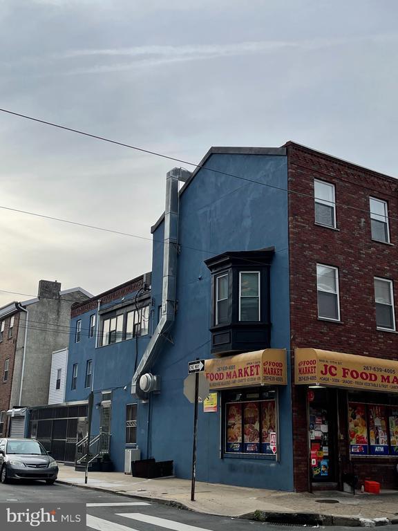property at 600 N 11th St