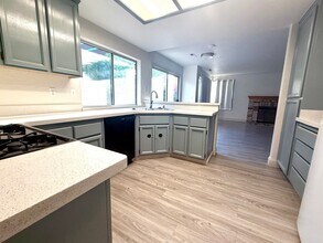 4930 Parkgreen Cir in Antioch, CA - Building Photo - Building Photo