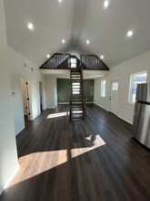 564 Polk St in Lebanon, MO - Building Photo - Building Photo