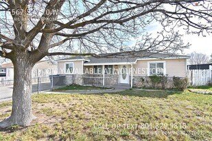 5567 S 4170 W in Kearns, UT - Building Photo