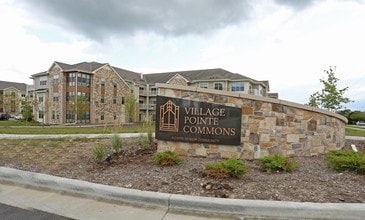 Village Pointe Commons in Grafton, WI - Building Photo - Building Photo