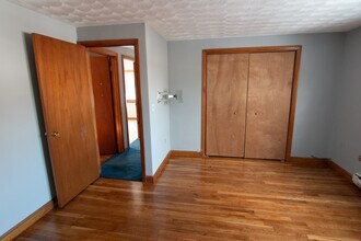 87 Auburn St in Saugus, MA - Foto de edificio - Building Photo