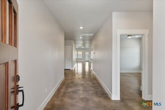 223 Timberline Dr in Burnet, TX - Building Photo - Building Photo