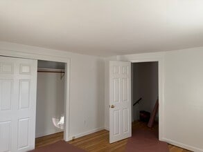 11 Millers Rd in South Dennis, MA - Building Photo - Building Photo