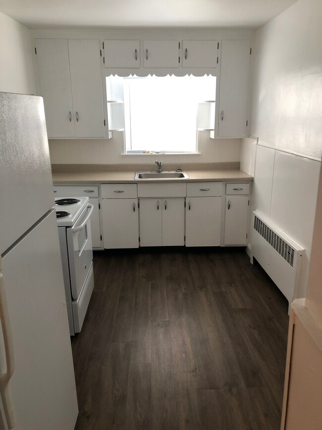 2129 Church St, Unit A in Lancaster, PA - Building Photo - Building Photo