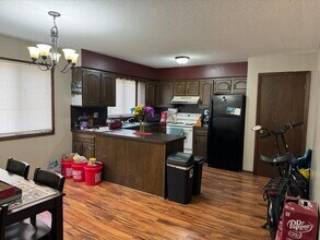 422 Commodore Dr, Unit 424 in Mankato, MN - Building Photo - Building Photo