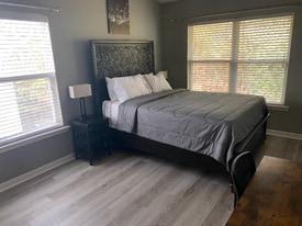 1269 Liberty Pkwy NW in Atlanta, GA - Building Photo