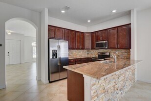 8835 Sandy Crk Wy in Wellington, FL - Building Photo