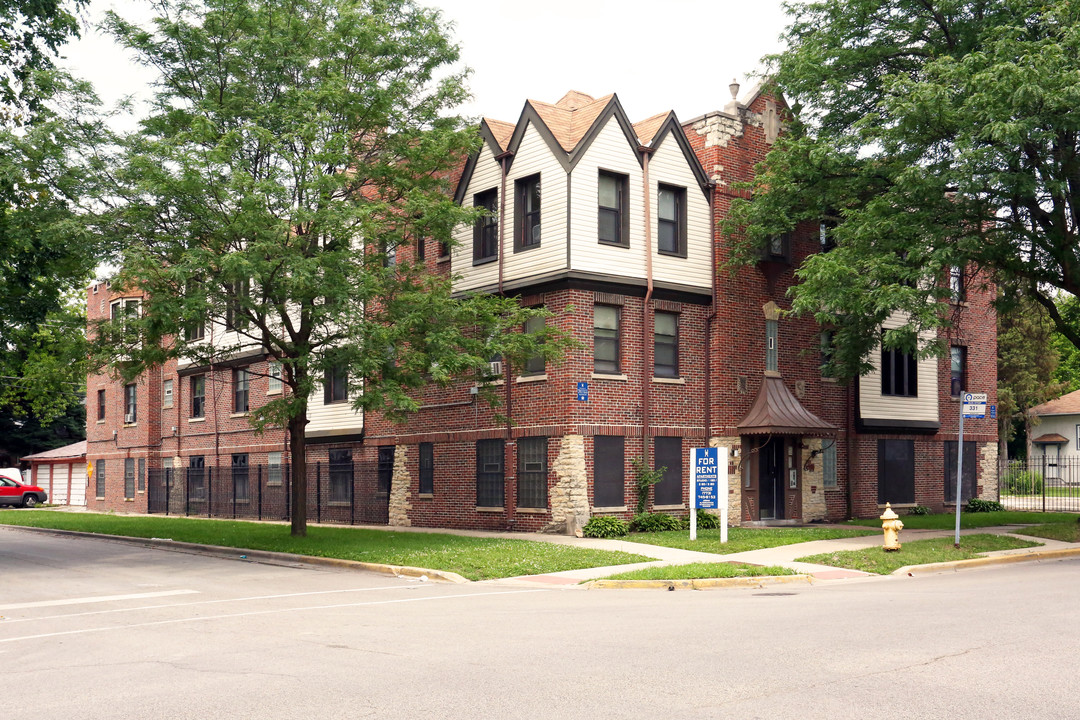 2036 S 5th Ave in Maywood, IL - Building Photo