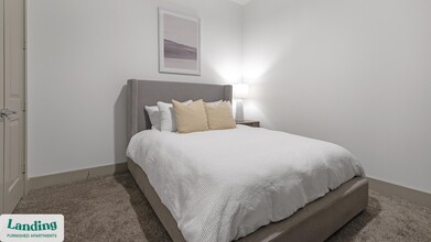 3030 Summer St, Unit 551 in Houston, TX - Building Photo - Building Photo