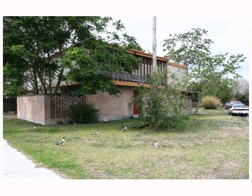 3241 Reid Dr in Corpus Christi, TX - Building Photo - Building Photo