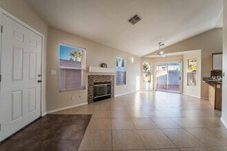 6617 Lund Dr in Las Vegas, NV - Building Photo - Building Photo