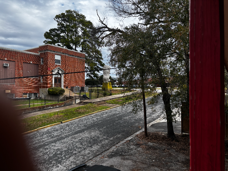 1109 8th St in Huntsville, TX - Building Photo