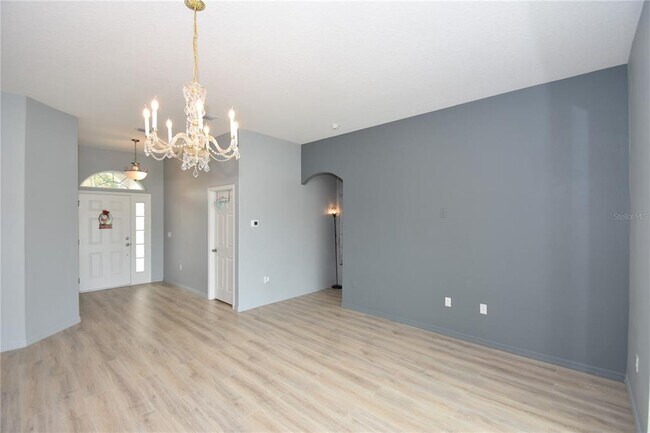 2 Rae Pl in Palm Coast, FL - Building Photo - Building Photo