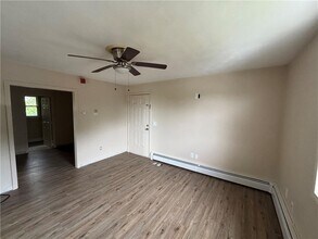 23 Starr St in Johnston, RI - Building Photo - Building Photo