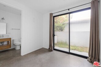 1409 Roca Ln in Los Angeles, CA - Building Photo - Building Photo
