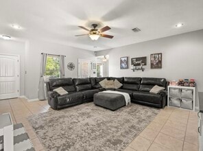 1708 Brookhaven St in Deridder, LA - Foto de edificio - Building Photo