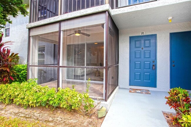 property at 7527 S Oriole Blvd