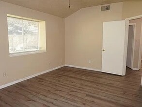 6023 Woodmancote Dr in Humble, TX - Building Photo - Building Photo