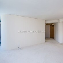 1888 Kalakaua Ave in Honolulu, HI - Building Photo - Building Photo
