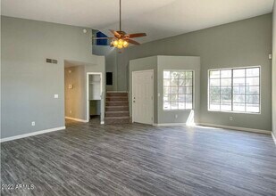 1124 E Rose Ln in Phoenix, AZ - Building Photo - Building Photo