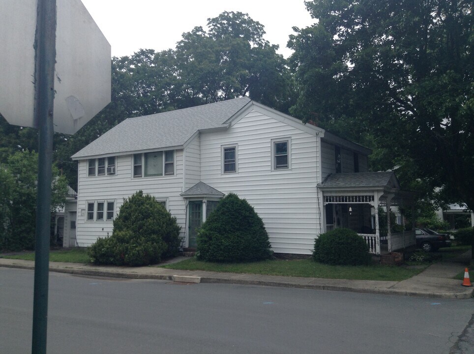 58 Warren St, Unit 2F in Ellenville, NY - Building Photo