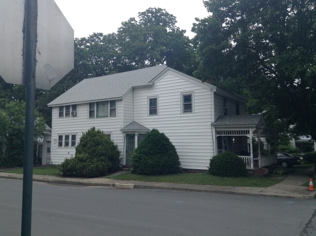 58 Warren St, Unit 2F